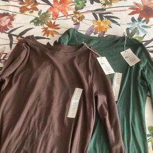 NWT 2 A New Day layering tees